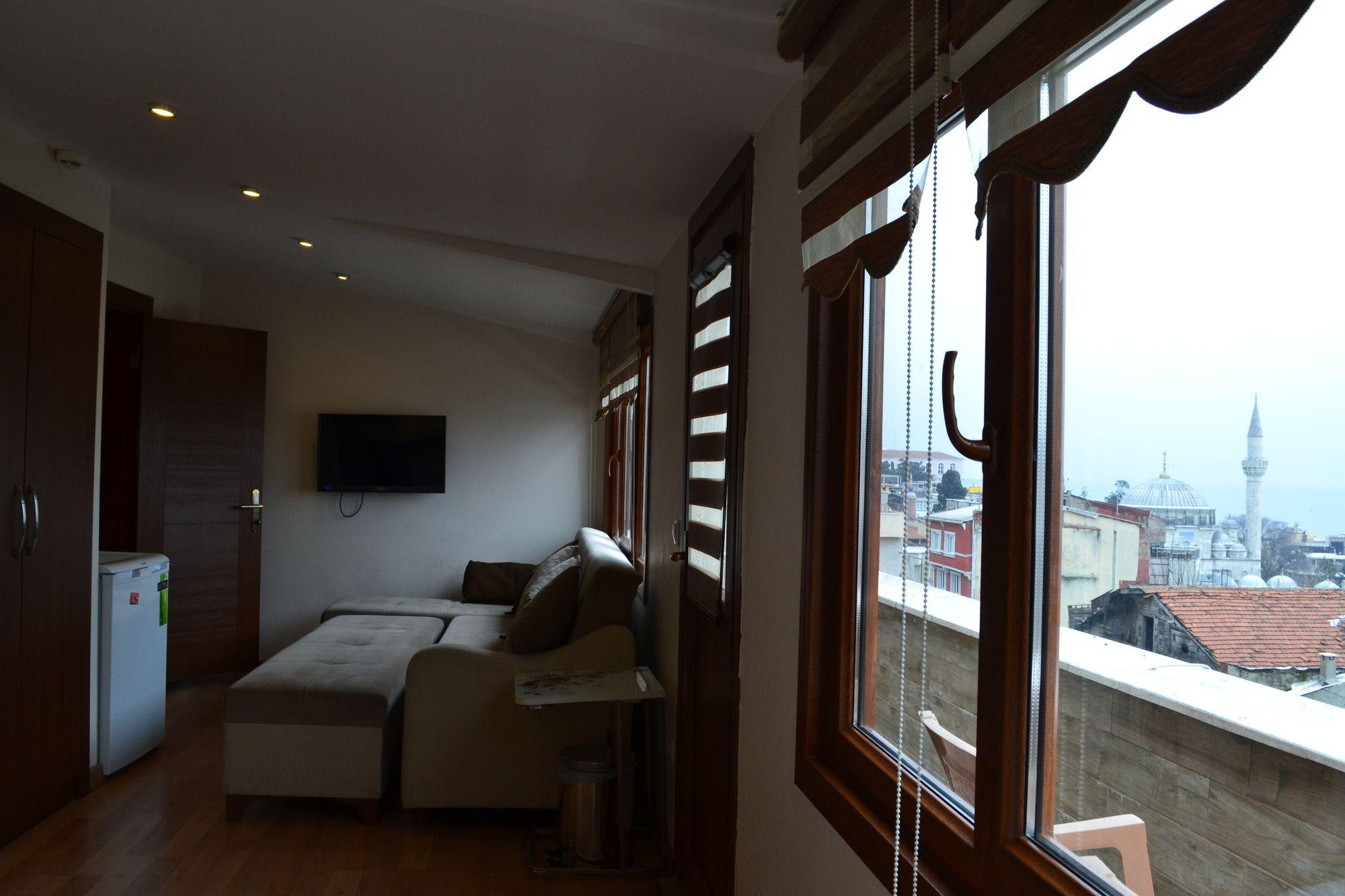 Seven Days - Hotel Istambul